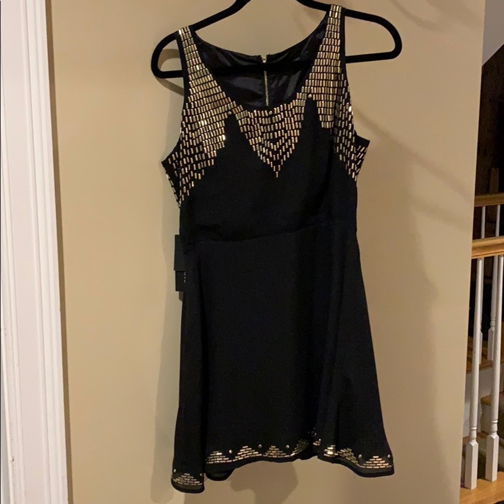 NEVER WORN TAG ON BLACK WITH GOLD DETAIL DRESS
